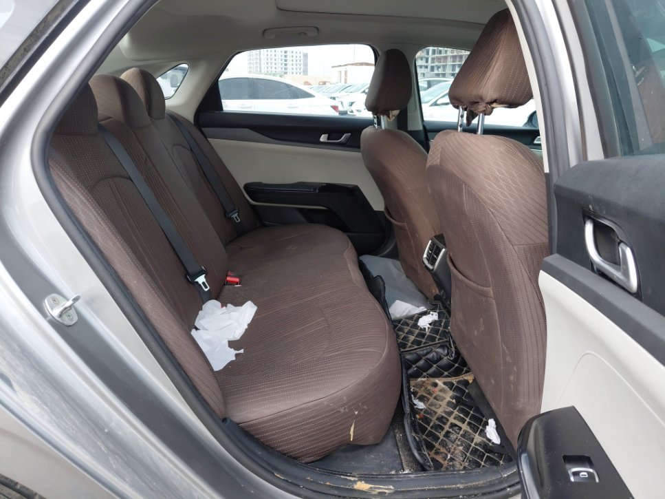 KIA K5 LX 2023 image