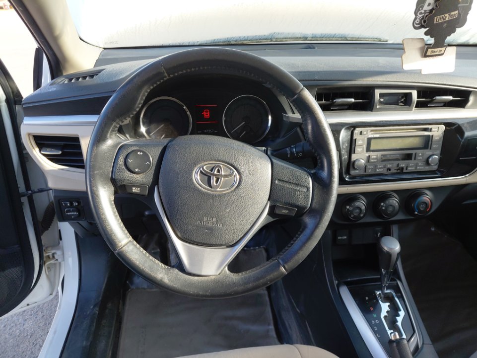 Toyota Corolla GLI 2015 image
