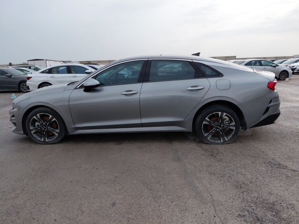 KIA K5 LX 2023 image