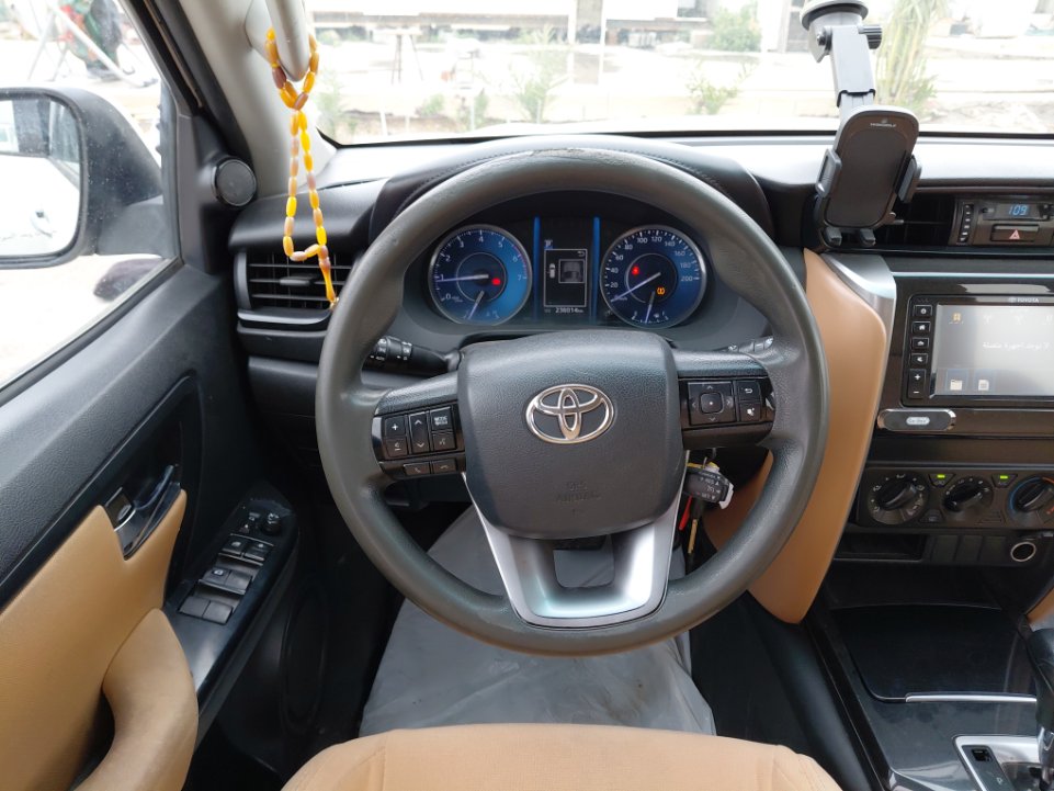 Toyota Fortuner GX2 SPORTS UTILITY 2021 image