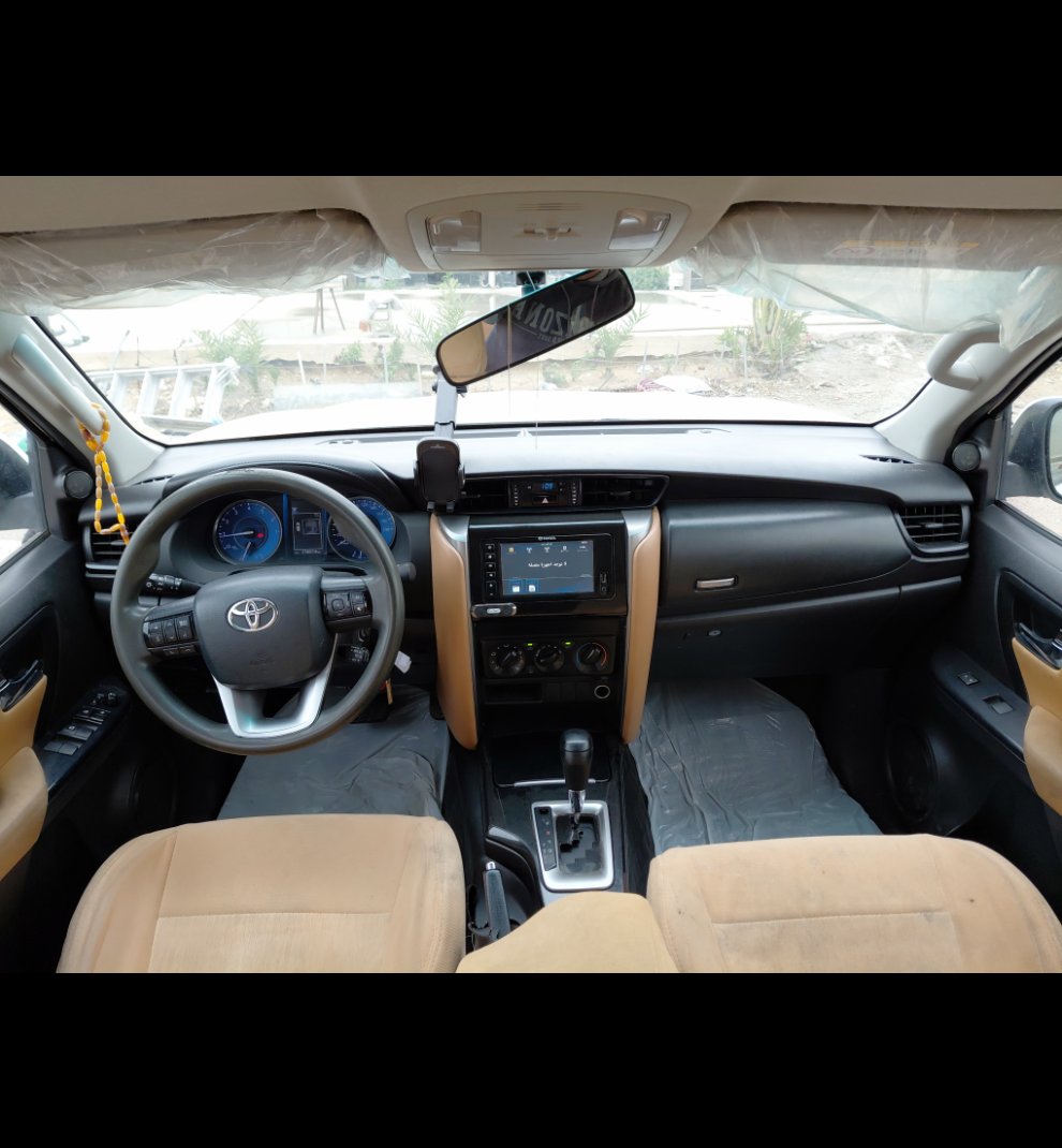 Toyota Fortuner GX2 SPORTS UTILITY 2021 image