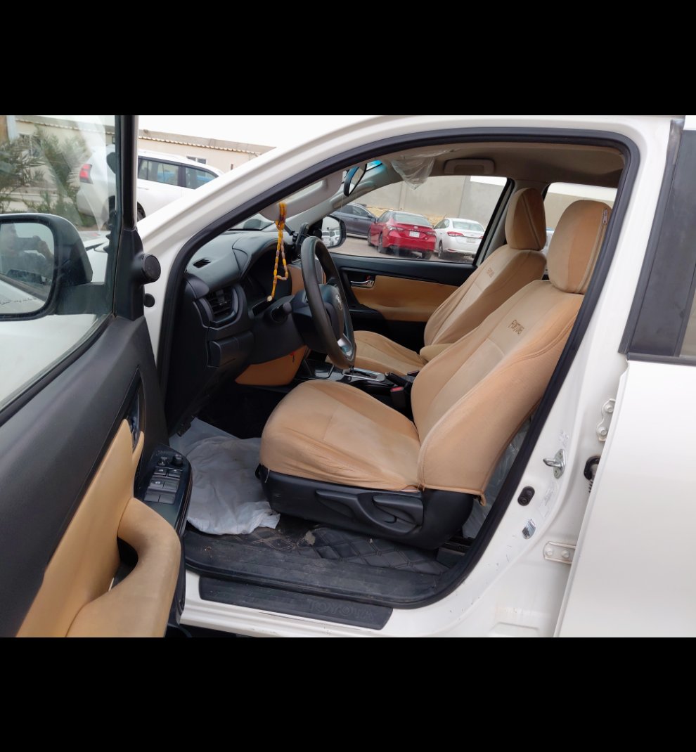 Toyota Fortuner GX2 SPORTS UTILITY 2021 image