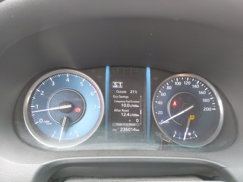 Toyota Fortuner GX2 SPORTS UTILITY 2021 image