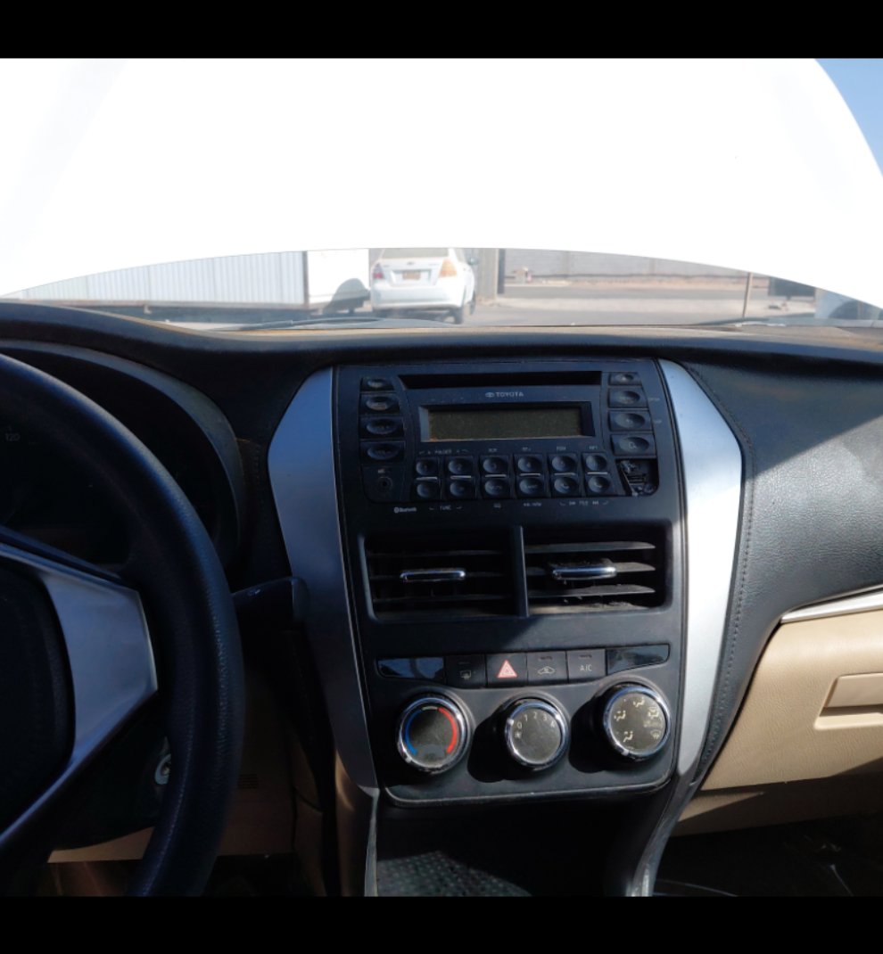 Toyota Yaris Y 2018 image