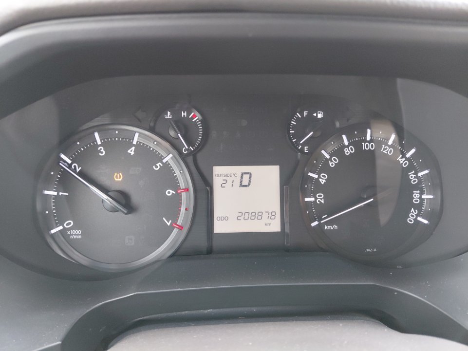 Toyota Prado  TXL - STD 2023 image