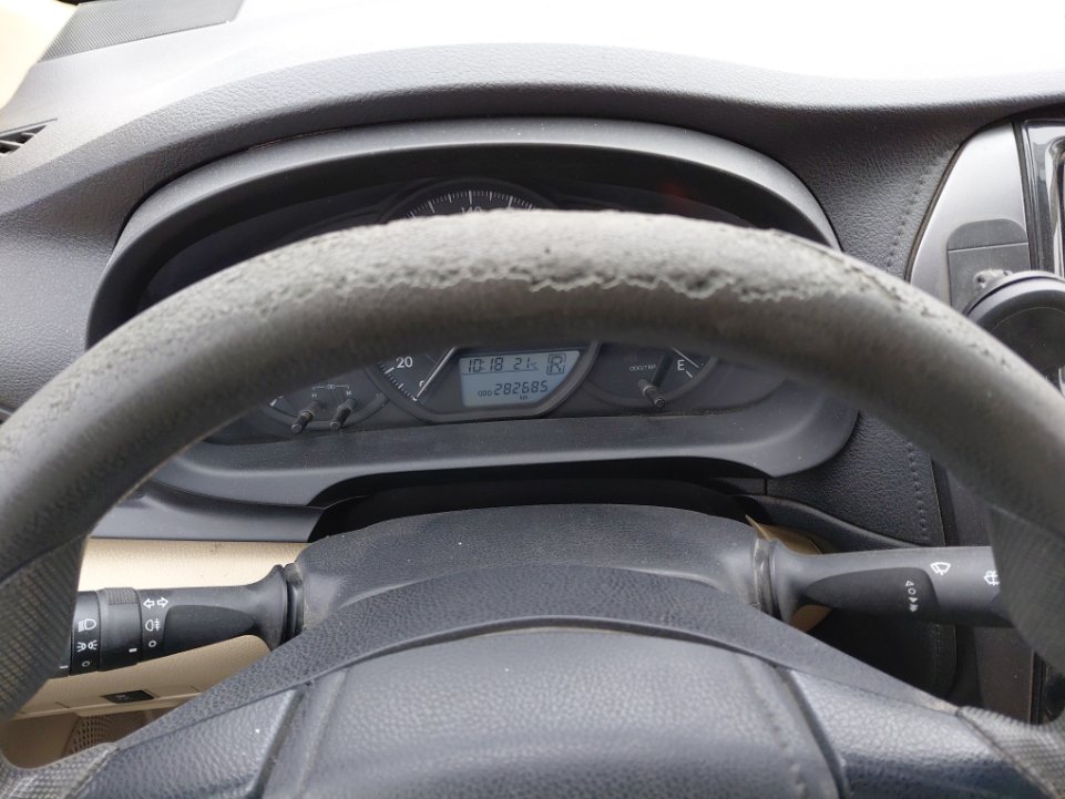 Toyota Yaris Y 2021 image