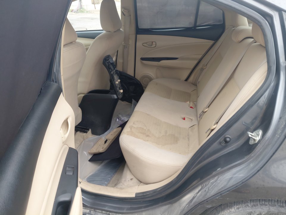 Toyota Yaris Y 2021 image