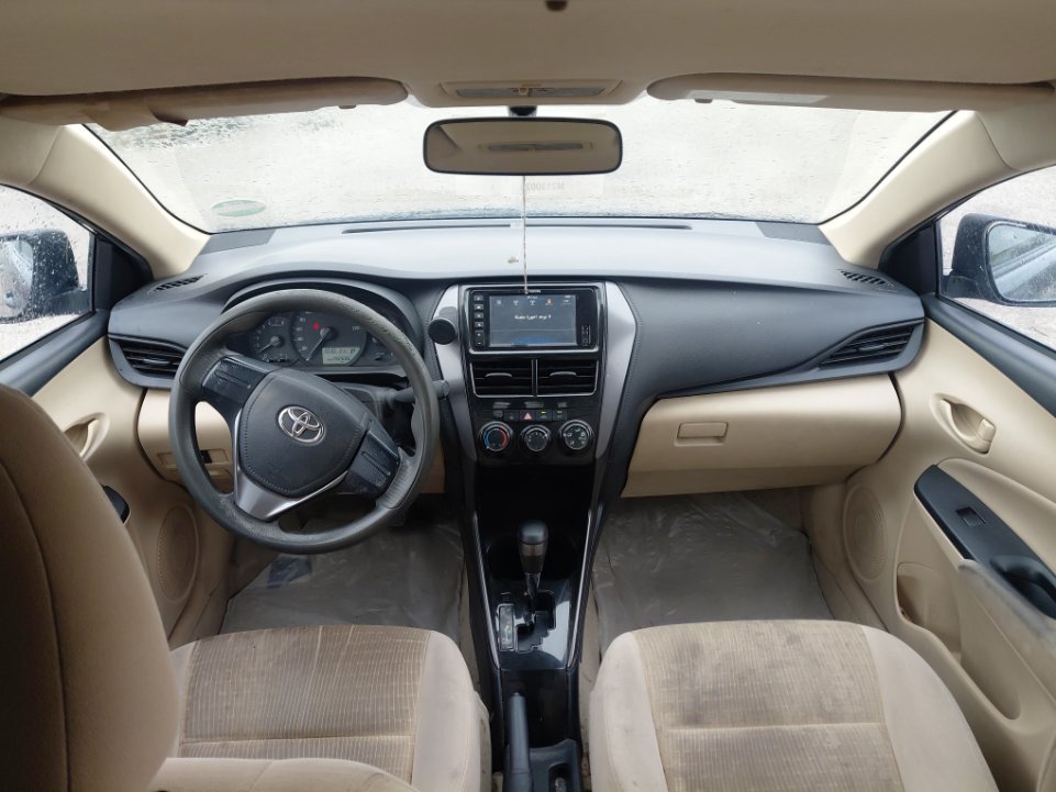 Toyota Yaris Y 2021 image