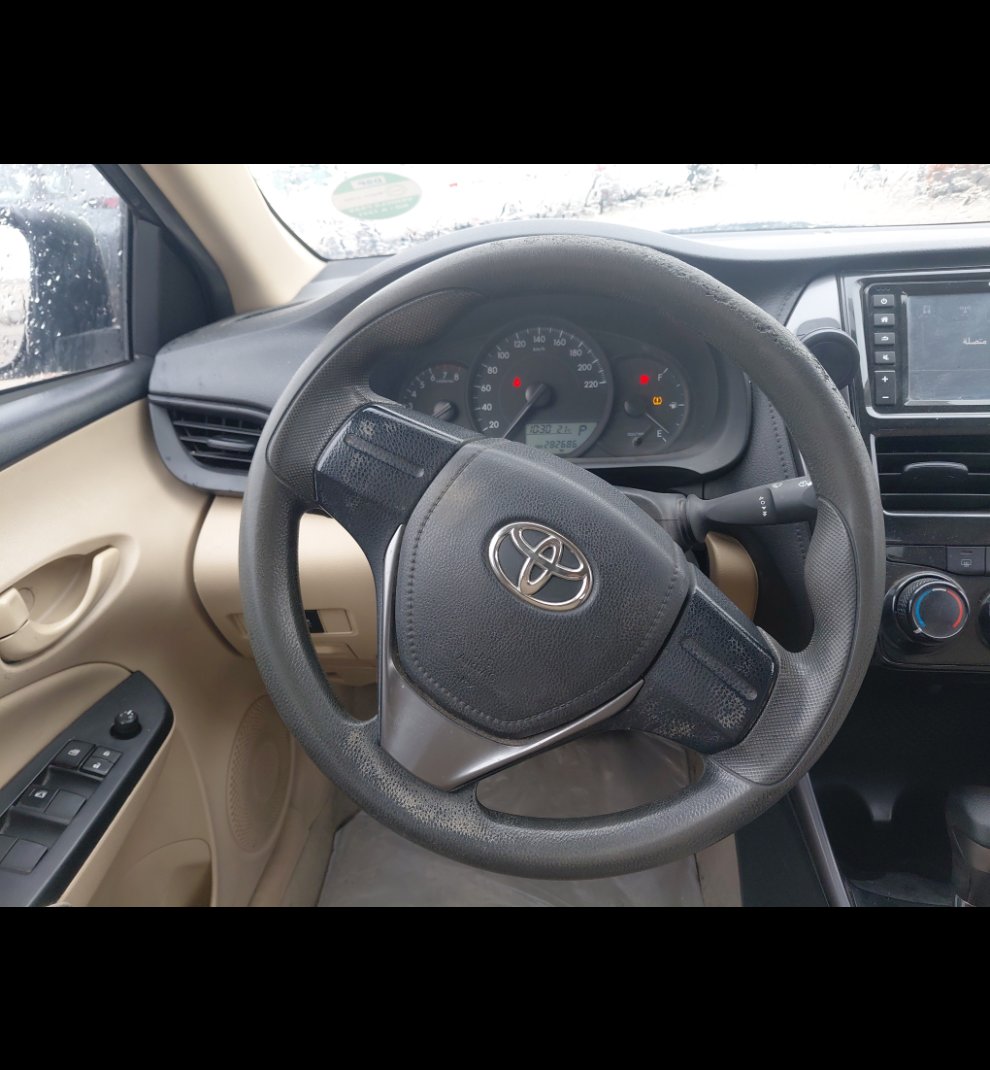 Toyota Yaris Y 2021 image