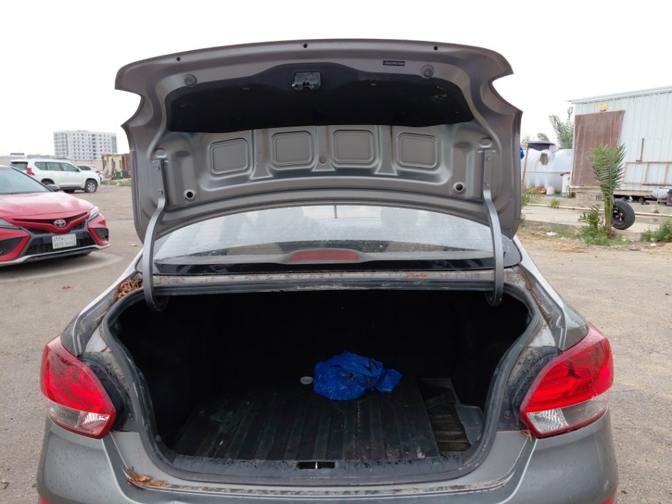 كيا بيجاس  GL  2024 image