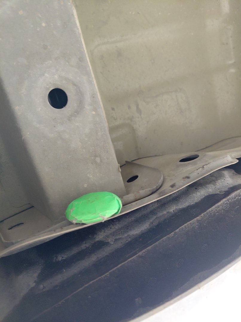 كيا بيجاس  GL  2024 image