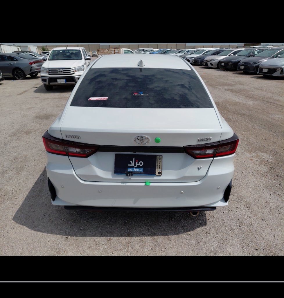 Toyota Yaris Y  2023 image