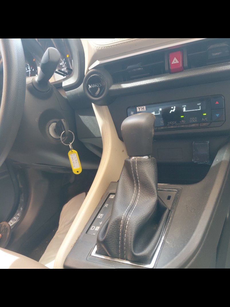 Toyota Yaris Y 2024 image