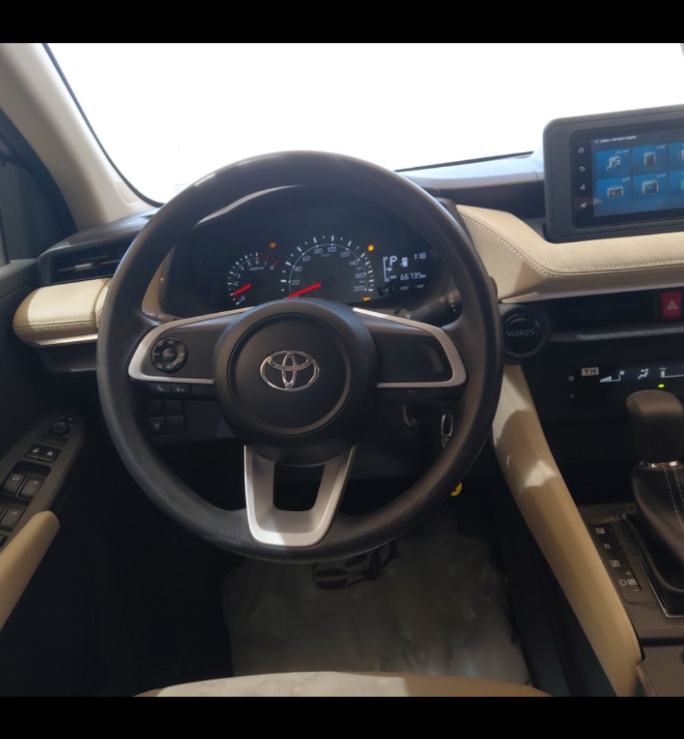 Toyota Yaris Y 2024 image