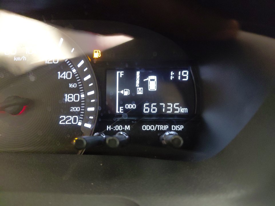 Toyota Yaris Y 2024 image