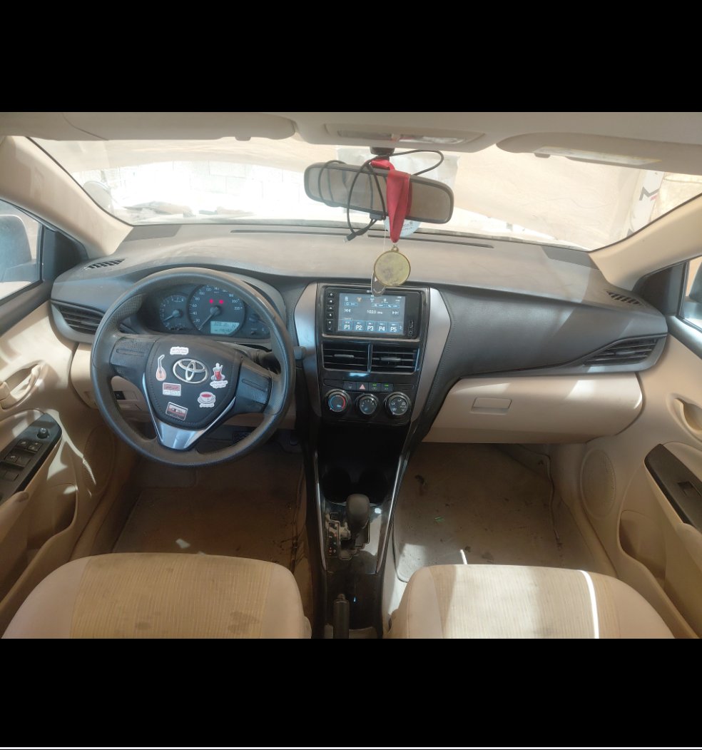 Toyota Yaris Y 2022 image