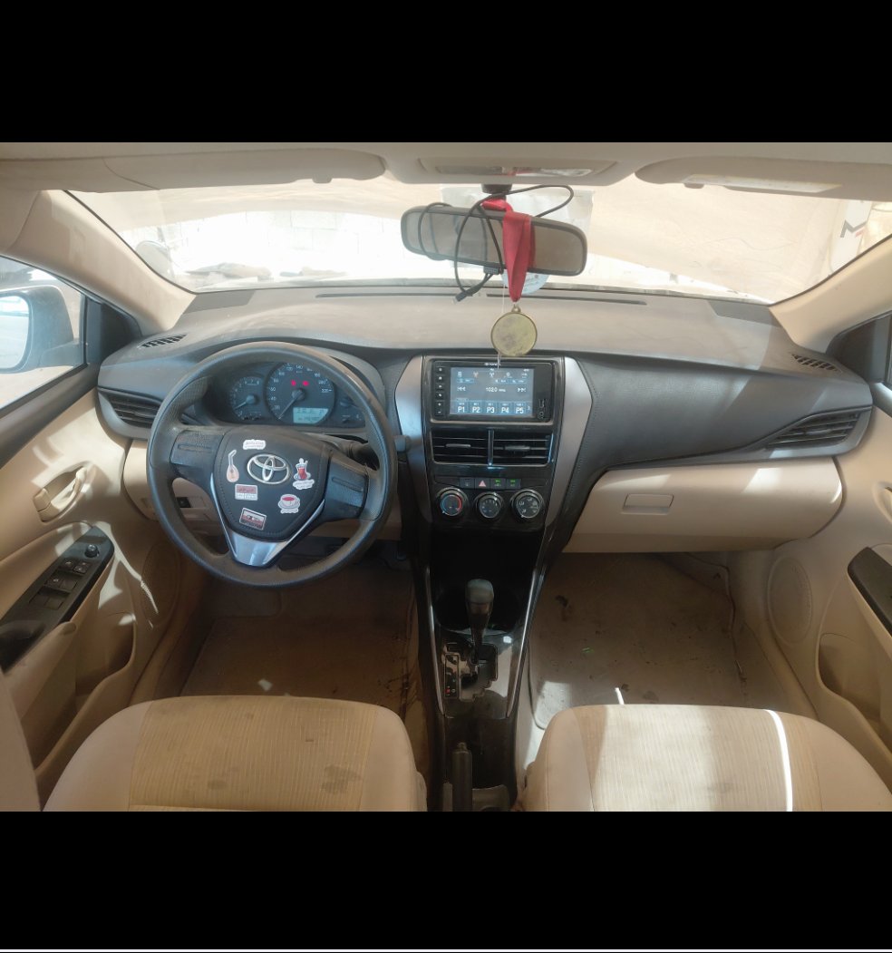 Toyota Yaris Y 2022 image