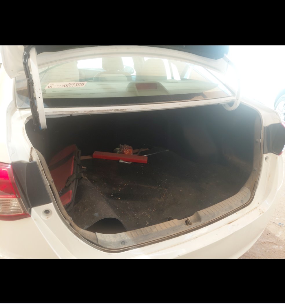 Toyota Yaris Y 2022 image