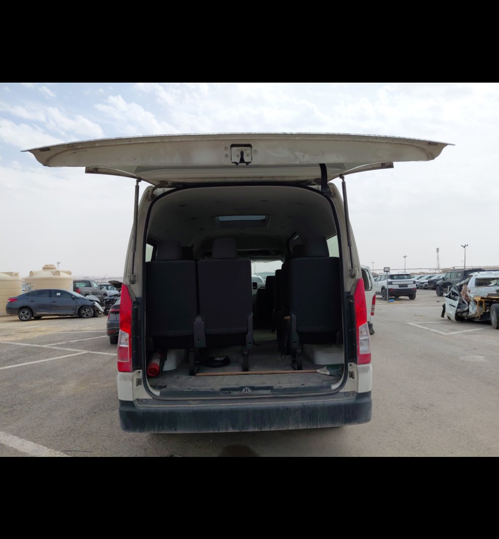 Toyota Hiace Bus  2023 image