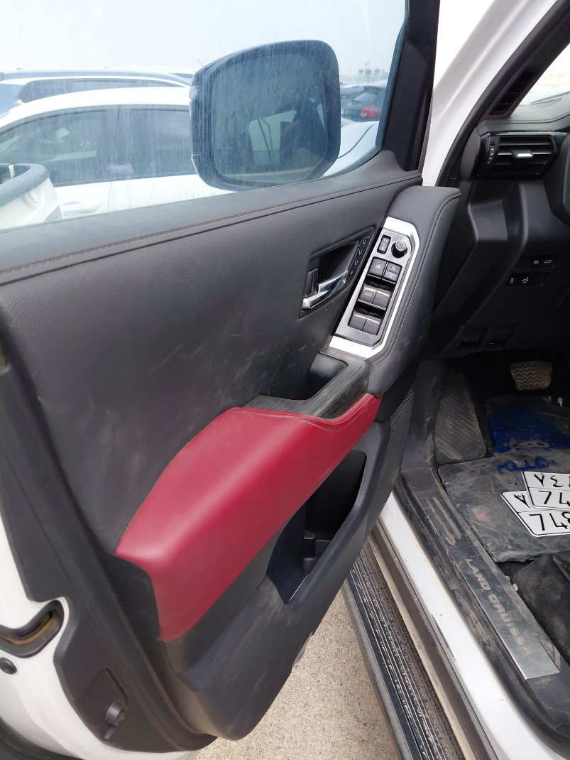 Toyota Land Cruiser  2022 image