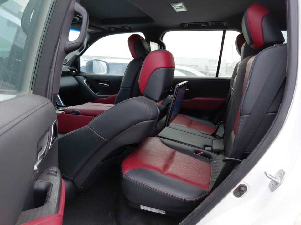 Toyota Land Cruiser  2022 image