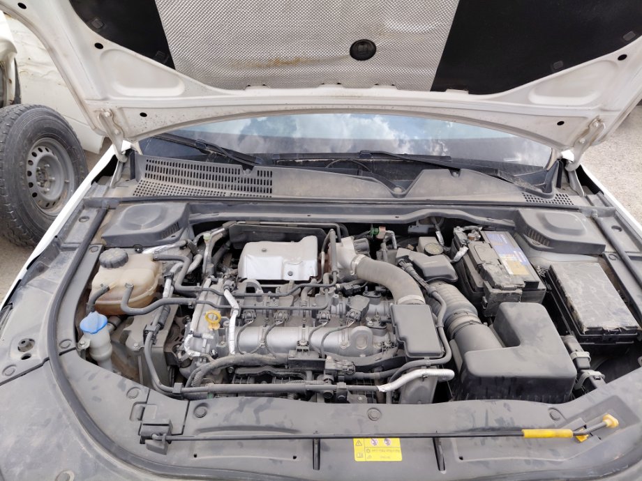 FAW Bestune B70  2023 image