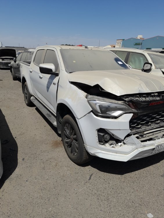 ايسوزو ديماكس  2025 image