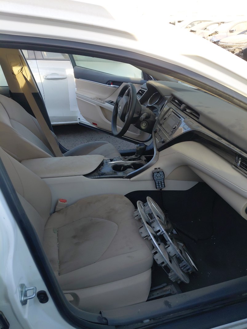 Toyota Camry  2019 image