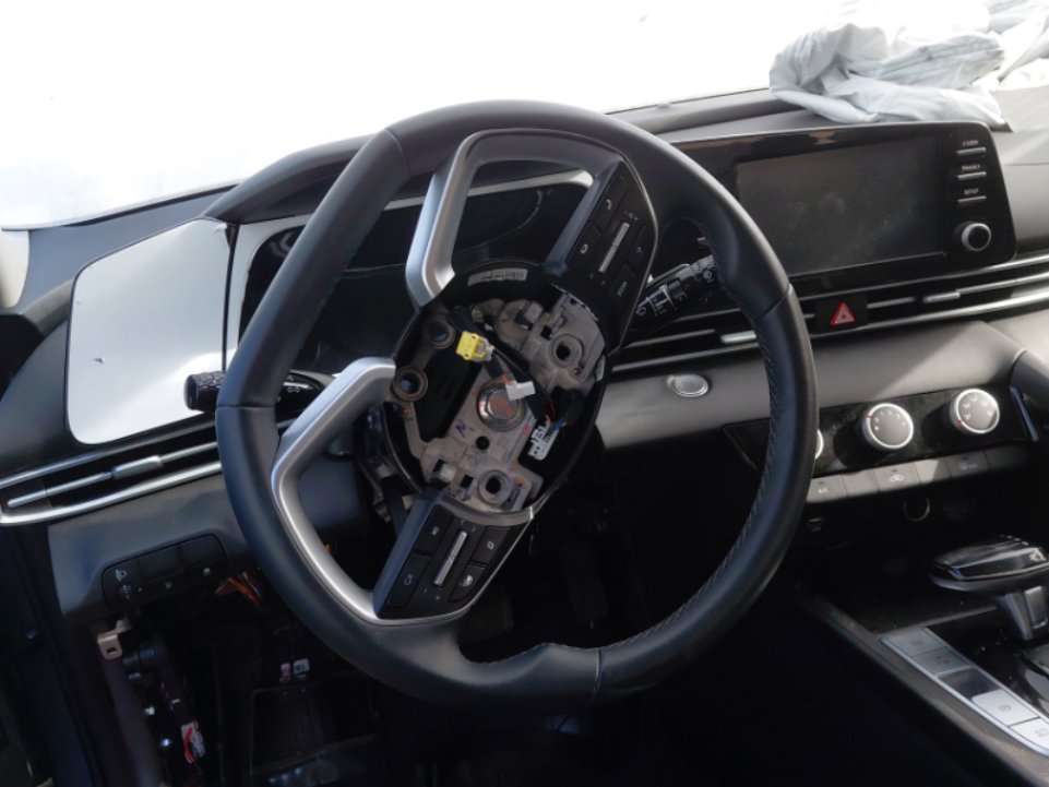 Hyundai Elantra  2025 image