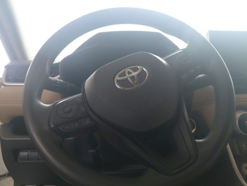Toyota RAV4  XLE Sports Ut 2020 image