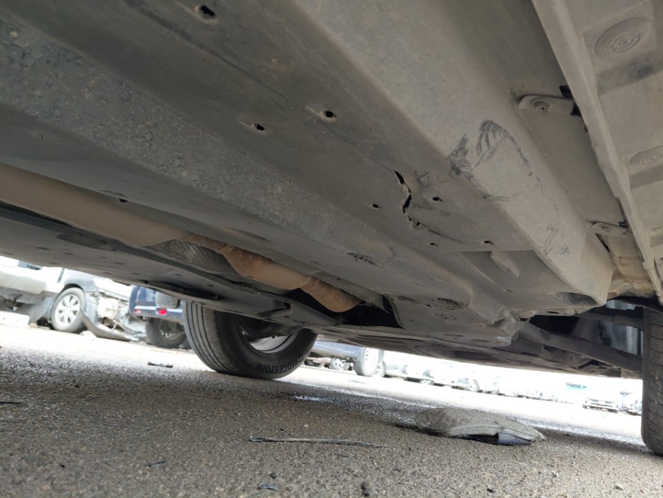 Toyota RAV4  XLE Sports Ut 2020 image