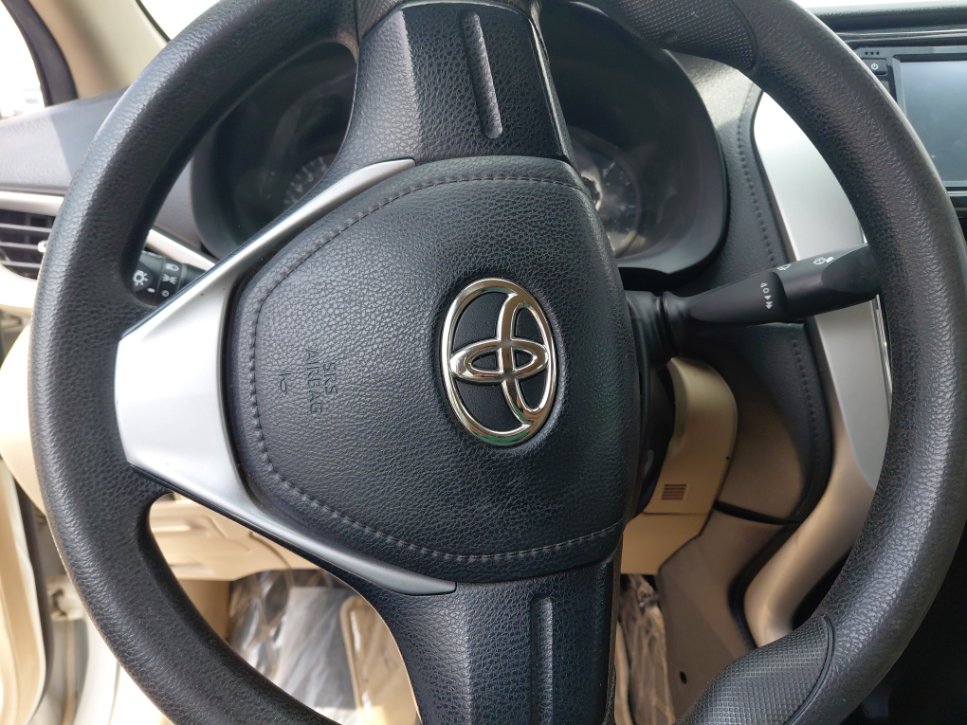 Toyota Yaris  Y 2020 image