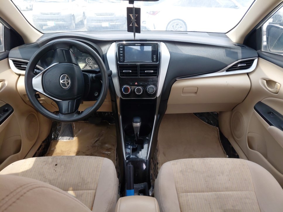 Toyota Yaris  Y 2020 image