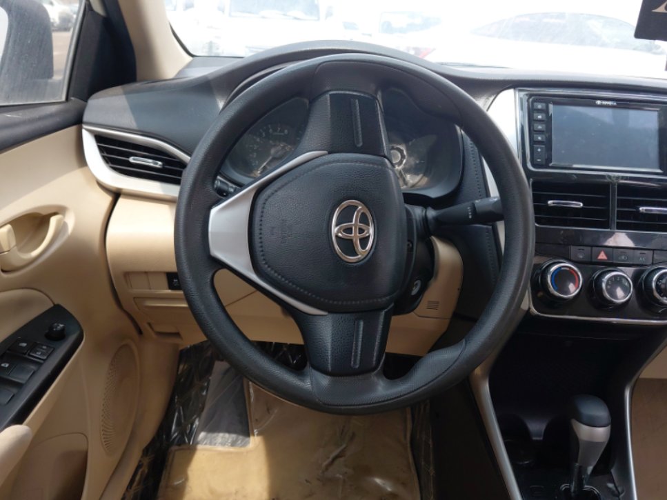 Toyota Yaris  Y 2020 image