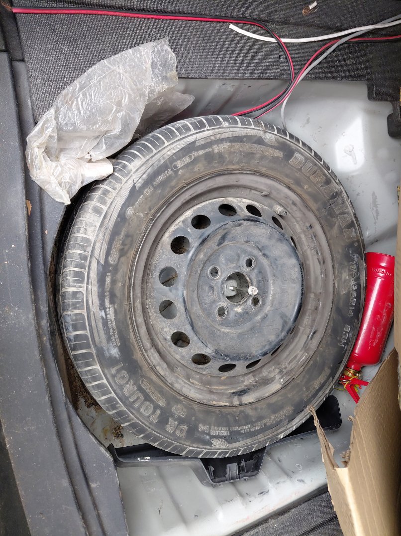 Toyota Yaris  Y 2020 image