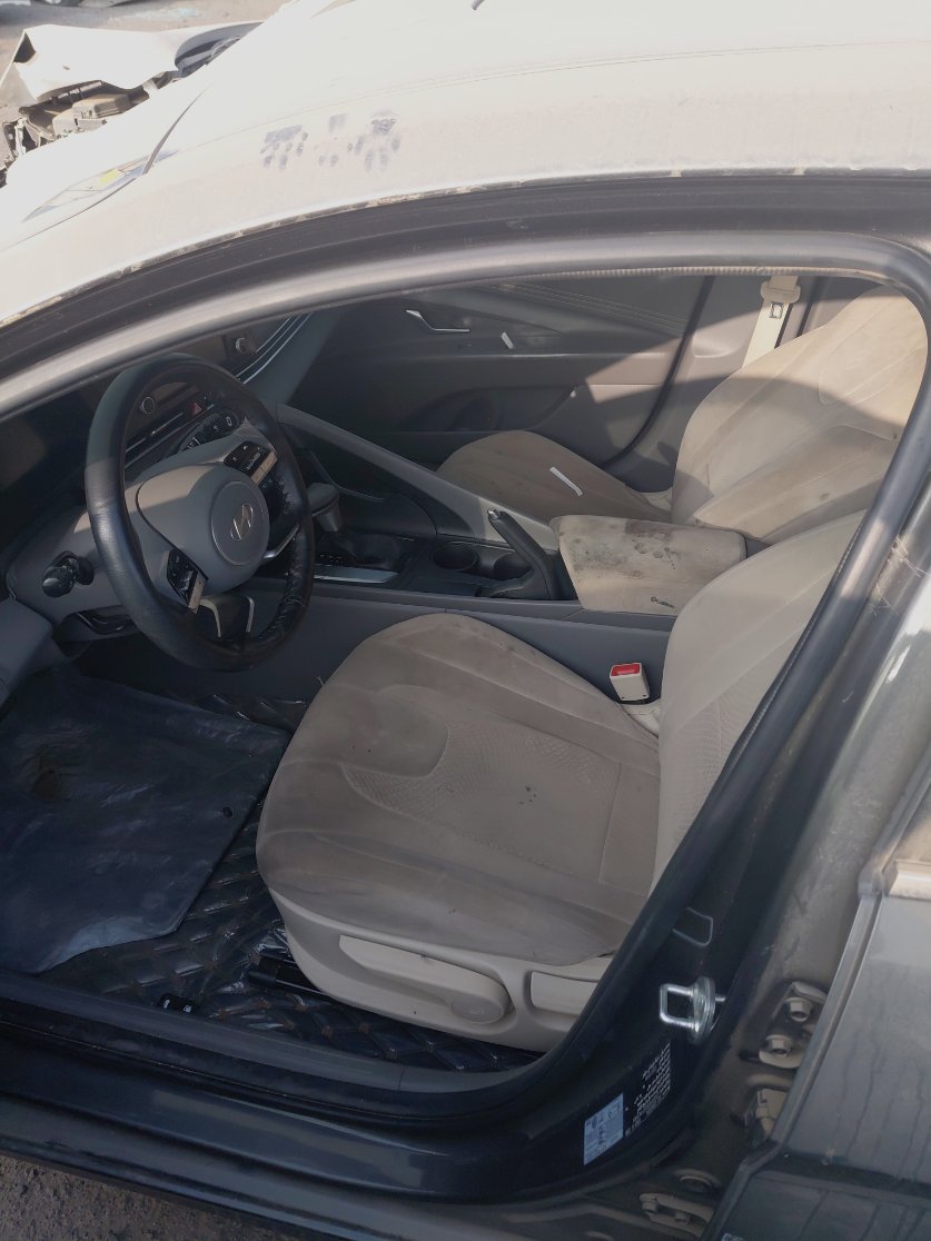 Hyundai Elantra  2024 image