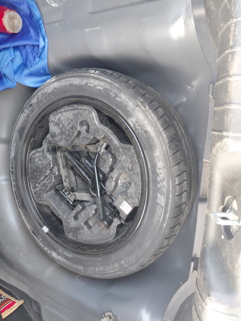 Hyundai Elantra  2024 image