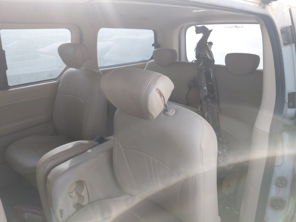 Hyundai H1  2017 image