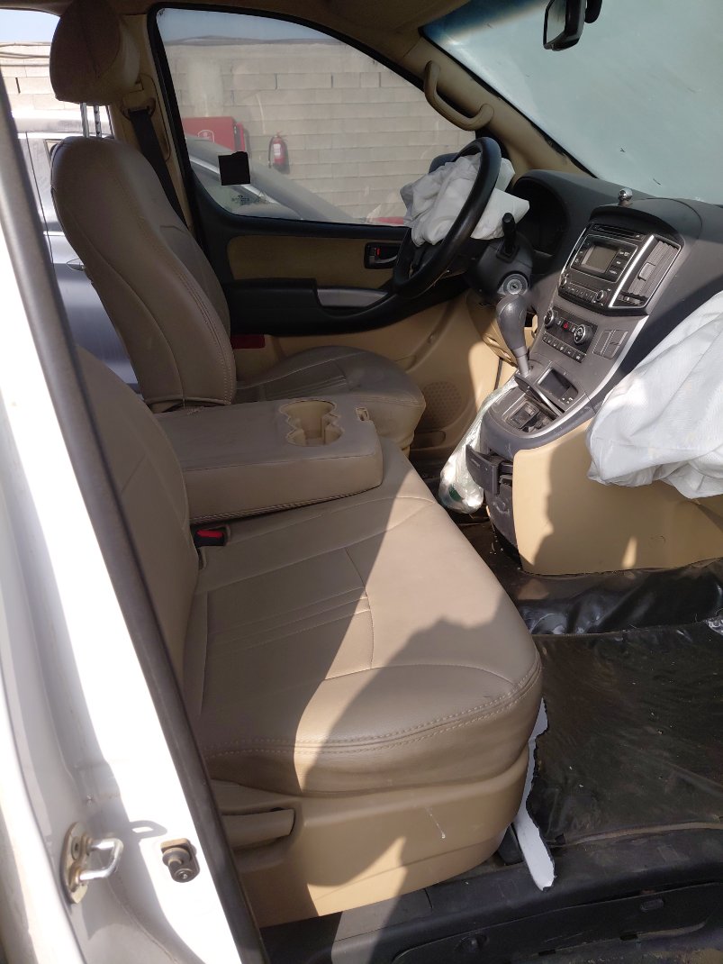 Hyundai H1  2017 image