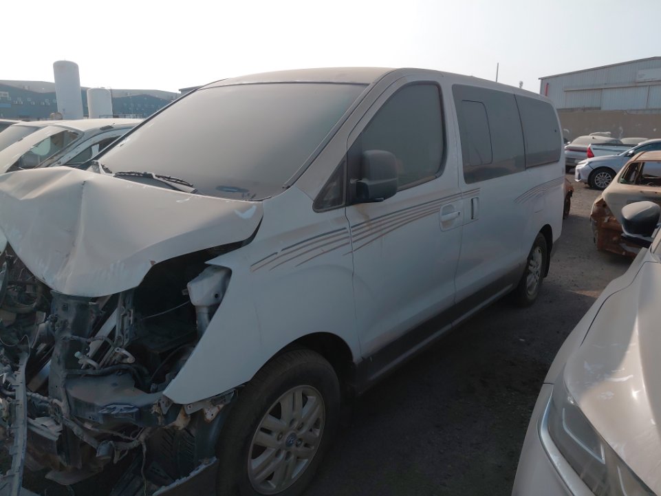 Hyundai H1  2017 image