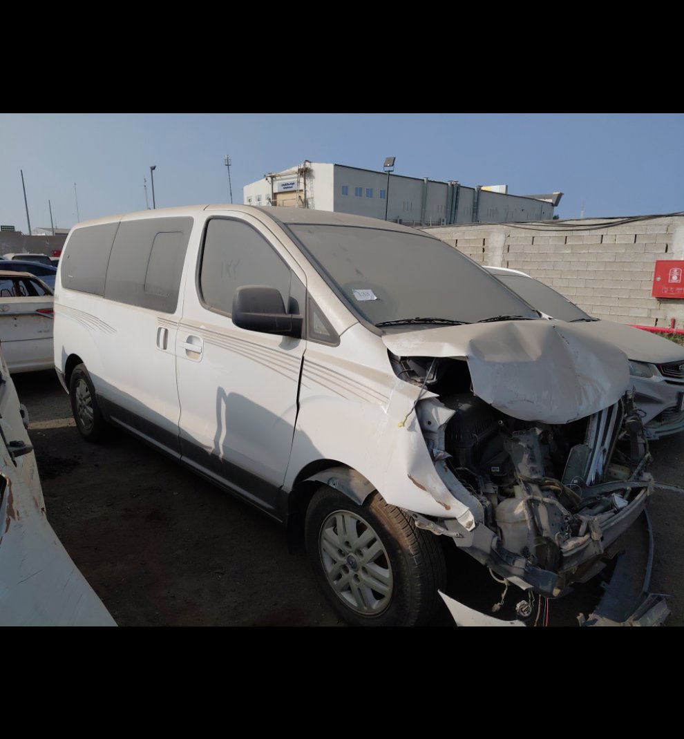 Hyundai H1  2017 image