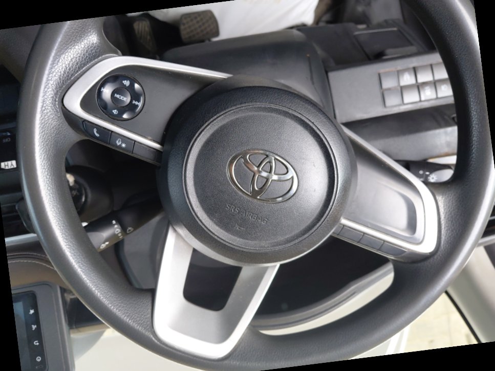 Toyota Yaris Y  2023 image