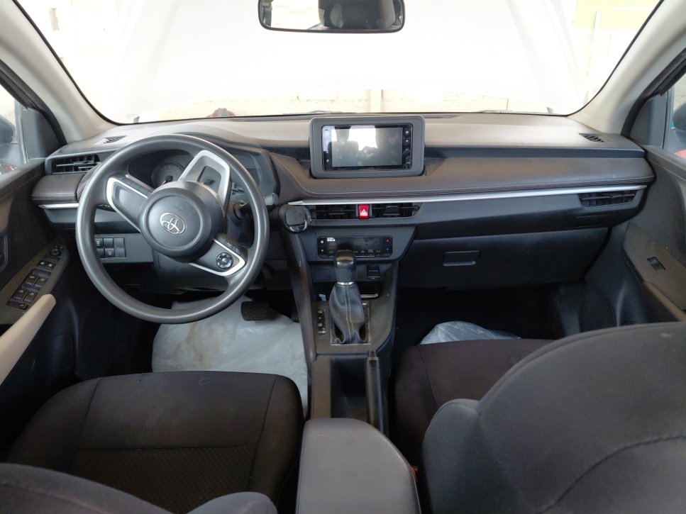 Toyota Yaris Y  2023 image