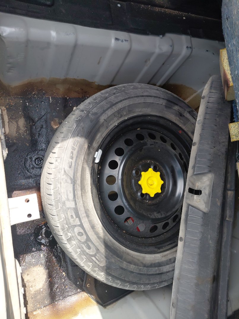 Toyota Yaris Y  2023 image