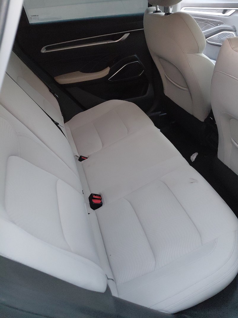 Geely Emgrand  2023 image