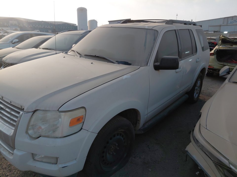 Ford Explorer  2010 image