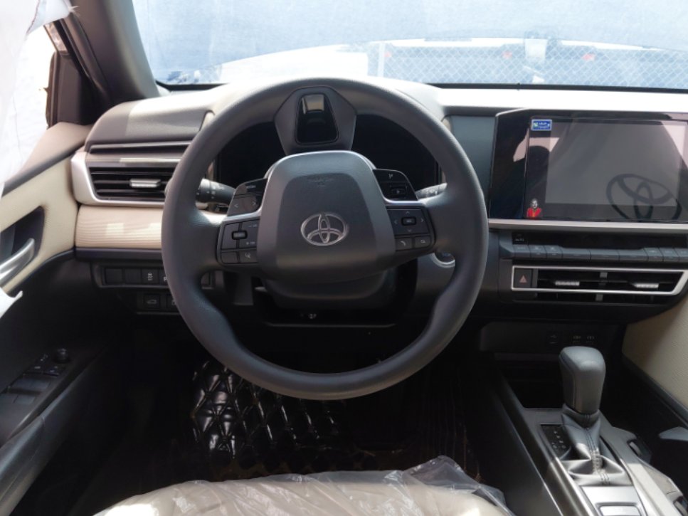 Toyota Camry  2025 image