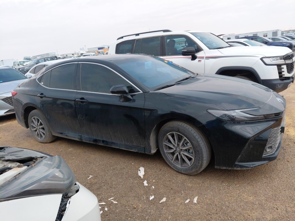 Toyota Camry  2025 image