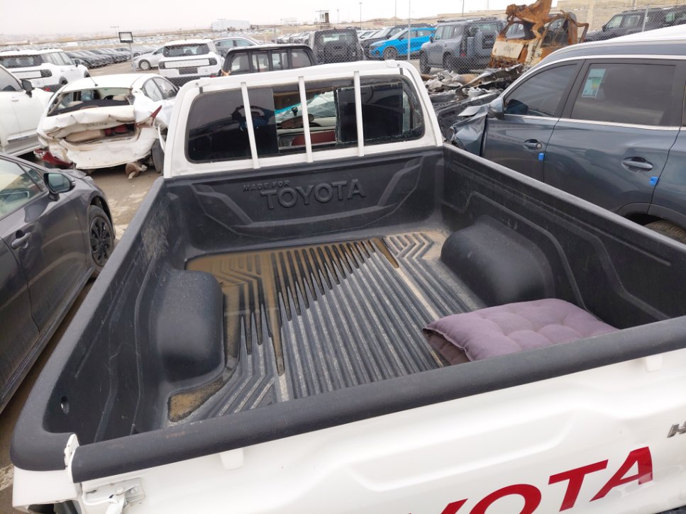 Toyota Hilux  2022 image