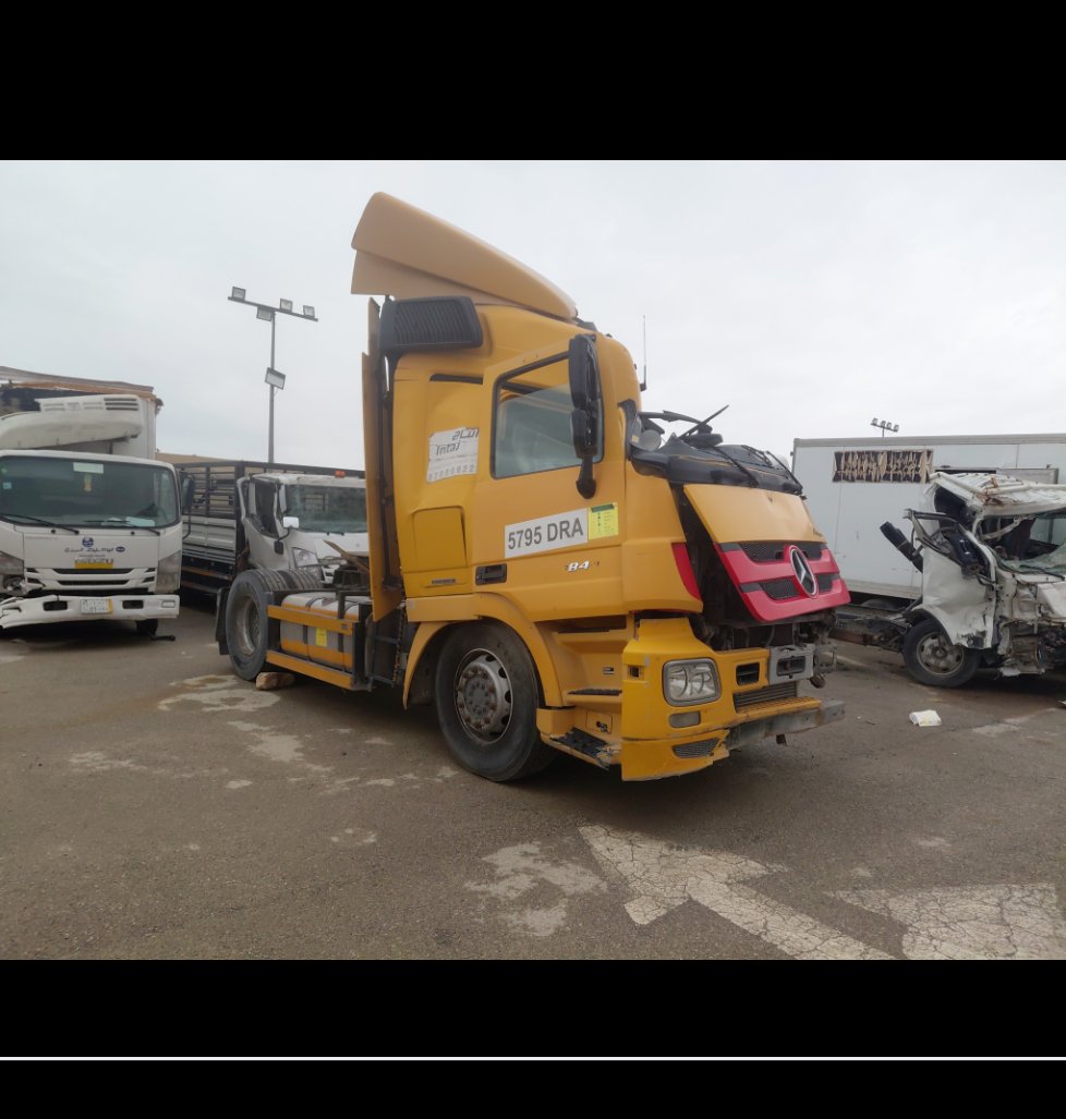 Mercedes Actros  2014 image